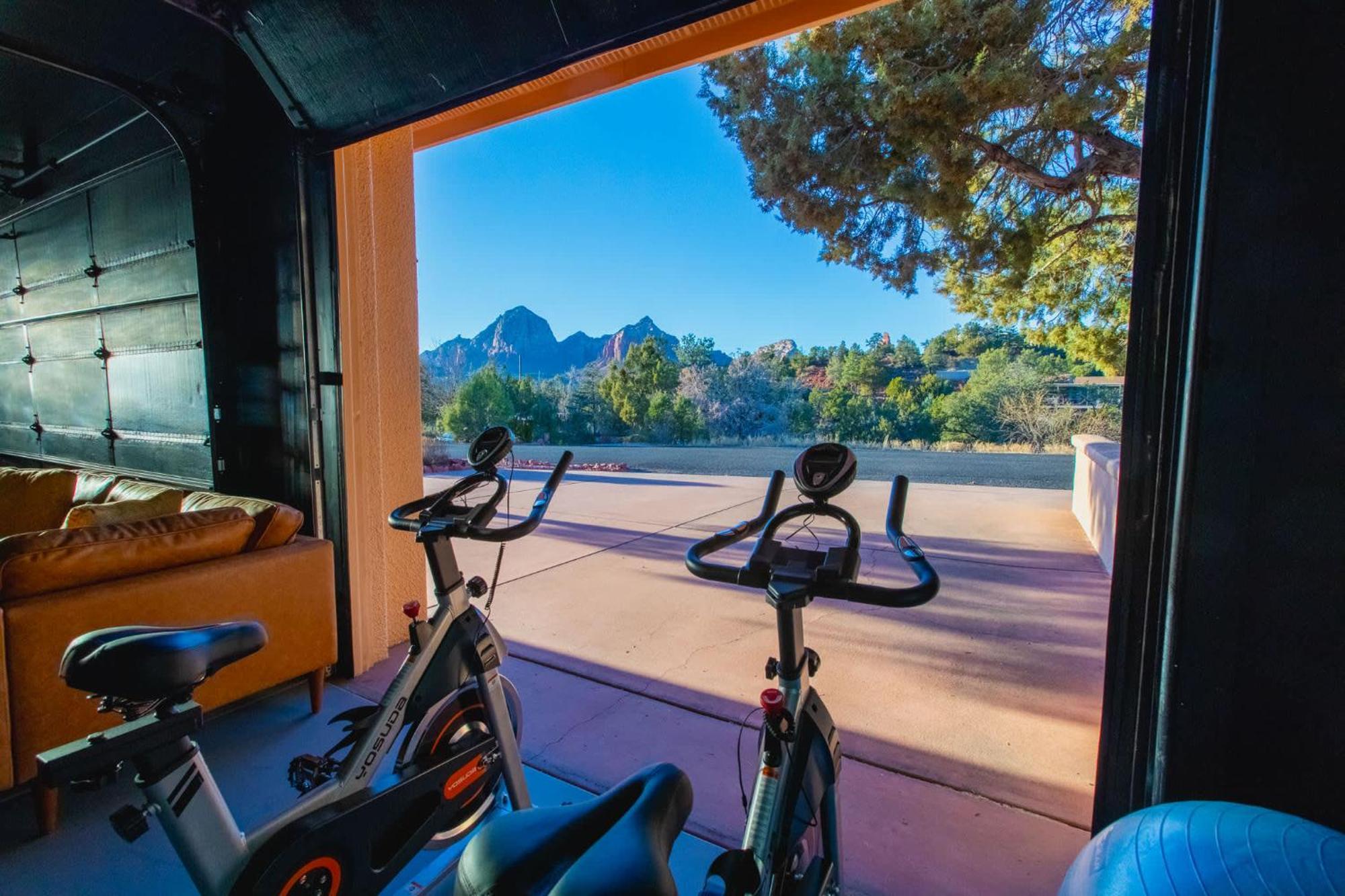 5 Bed 3 Bath Uptown Sedona-Game Room-Sauna-Cold Plunge-Jacuzzi-Gym Ngoại thất bức ảnh