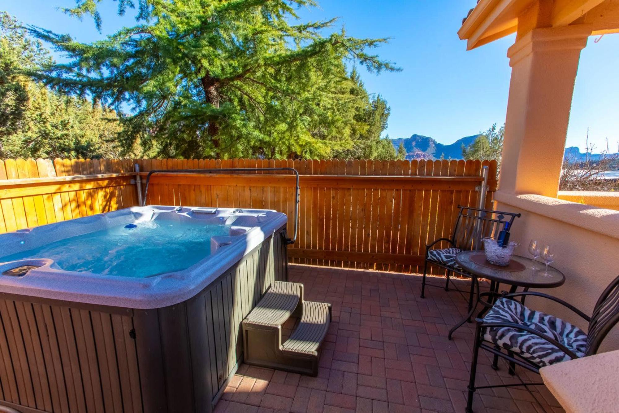 5 Bed 3 Bath Uptown Sedona-Game Room-Sauna-Cold Plunge-Jacuzzi-Gym Ngoại thất bức ảnh