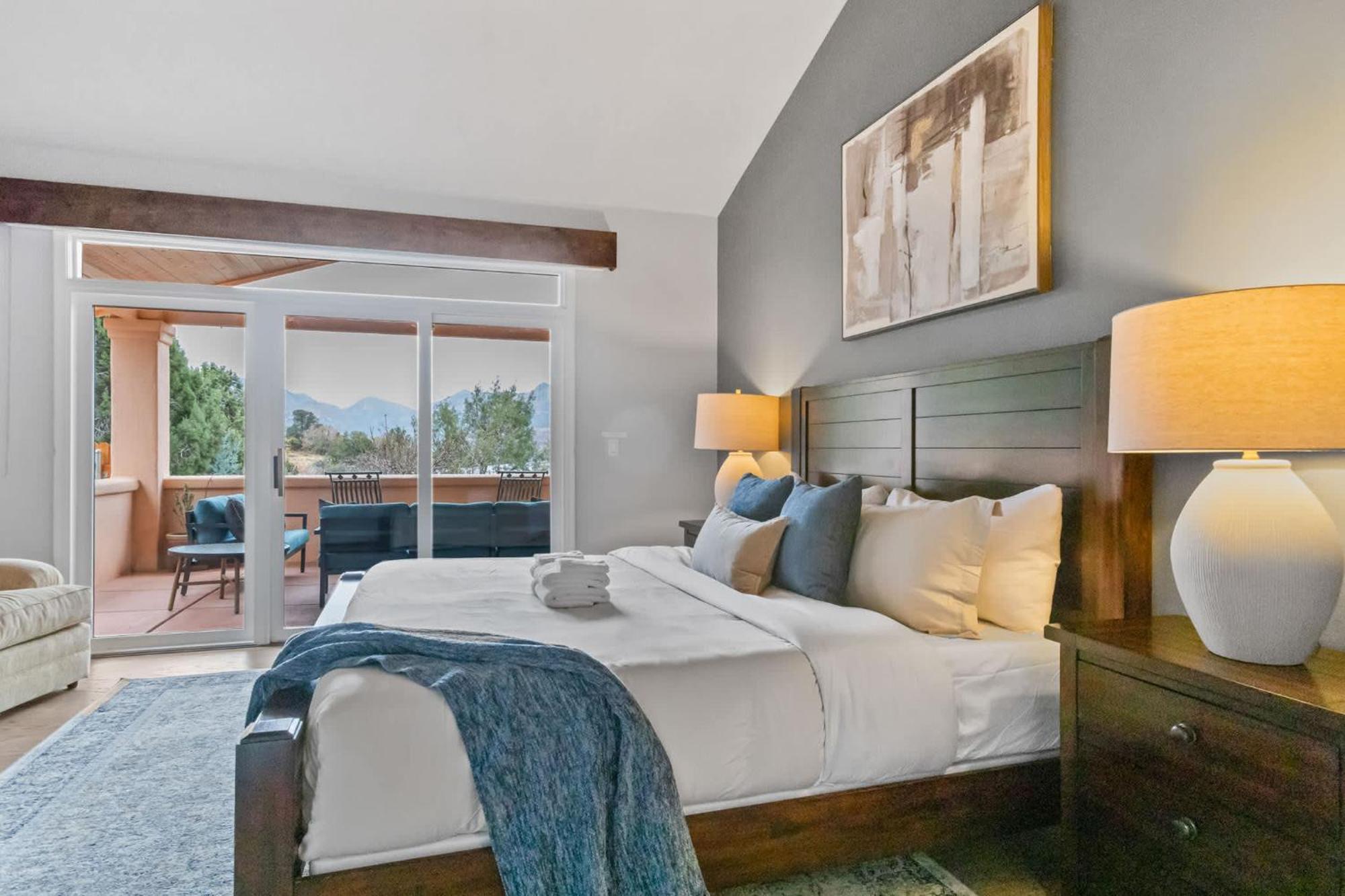 5 Bed 3 Bath Uptown Sedona-Game Room-Sauna-Cold Plunge-Jacuzzi-Gym Ngoại thất bức ảnh